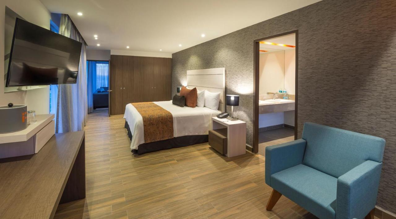 Real Inn Celaya セラヤ エクステリア 写真