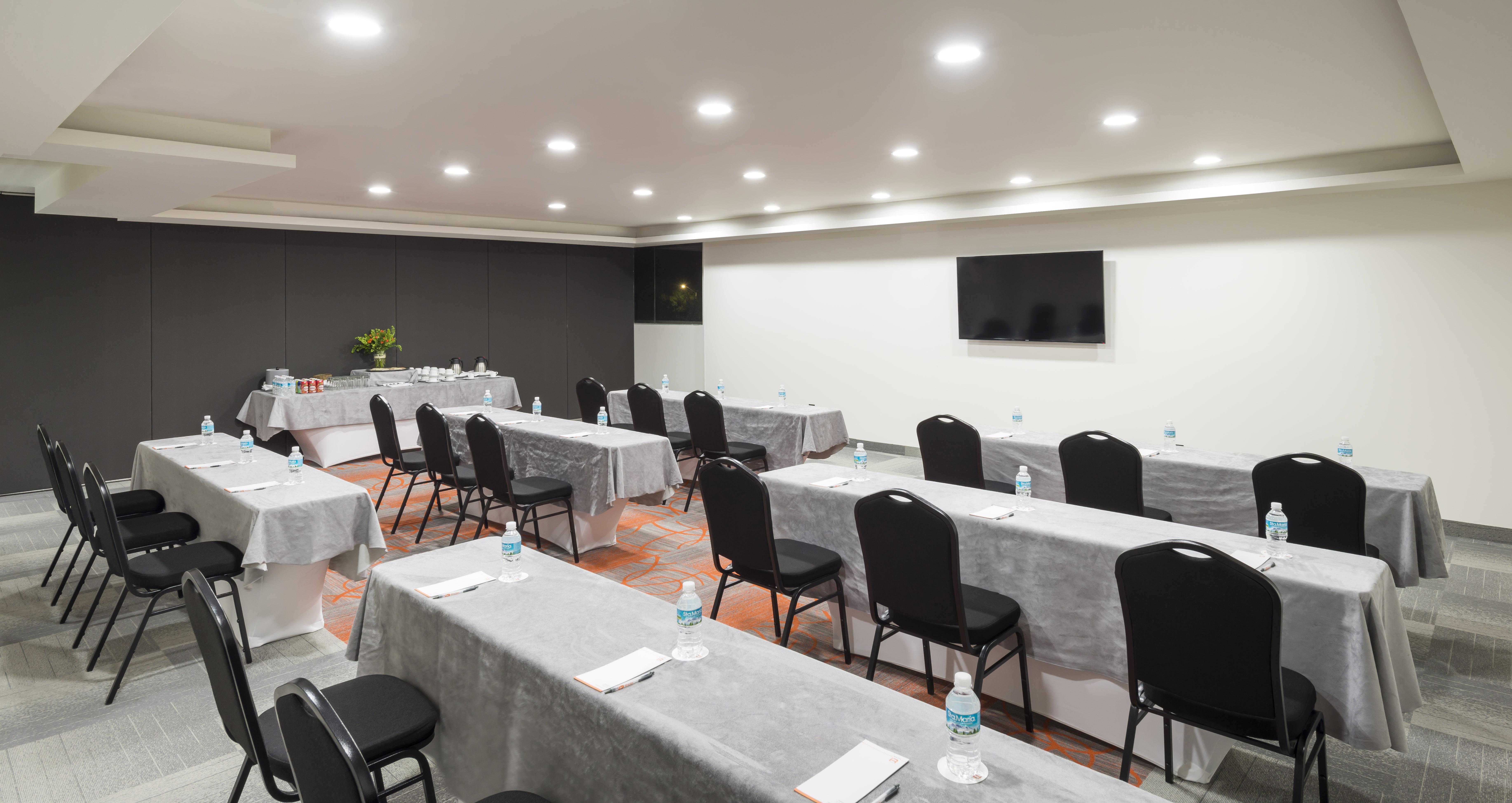 Real Inn Celaya セラヤ エクステリア 写真