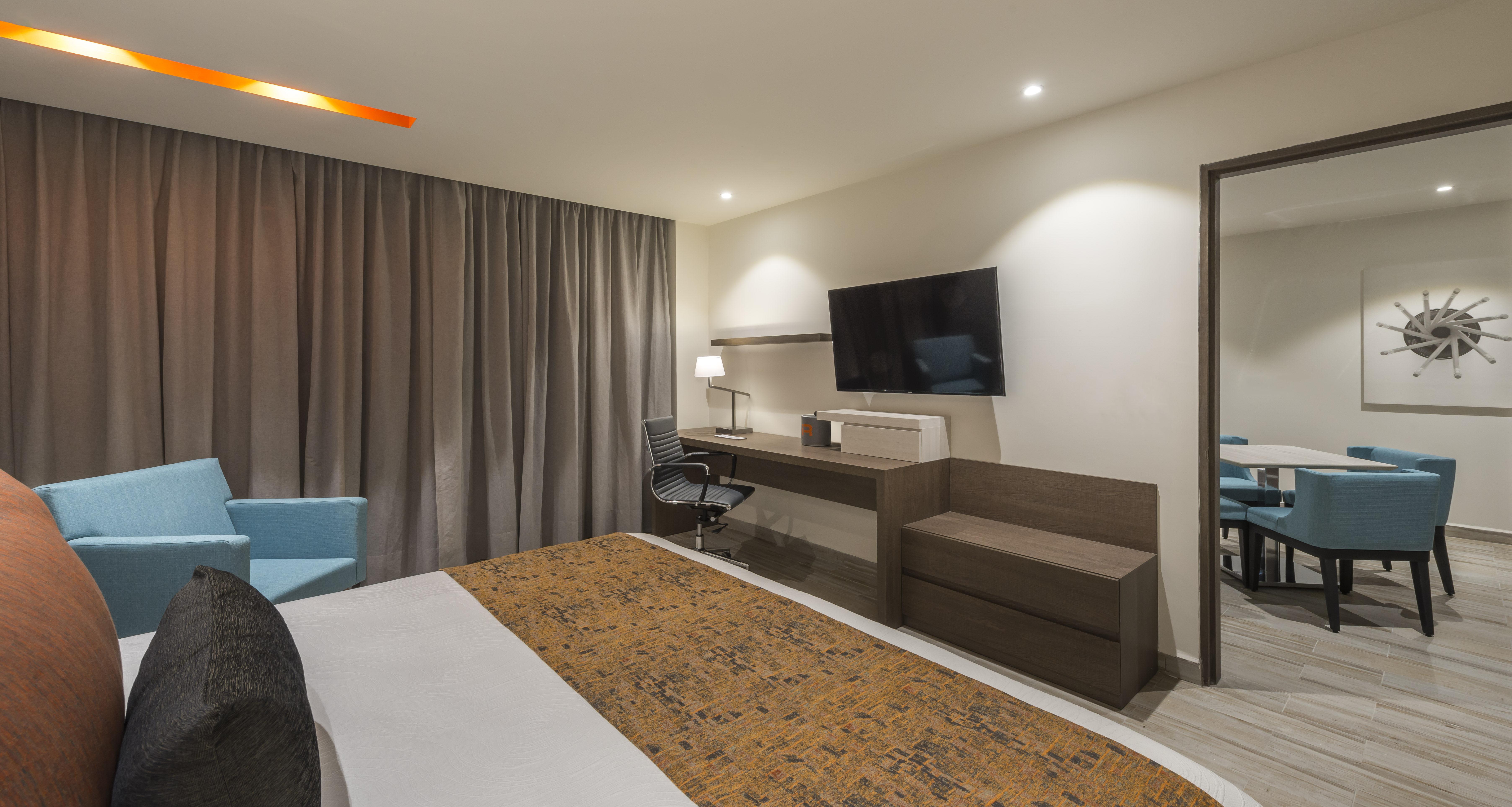 Real Inn Celaya セラヤ エクステリア 写真